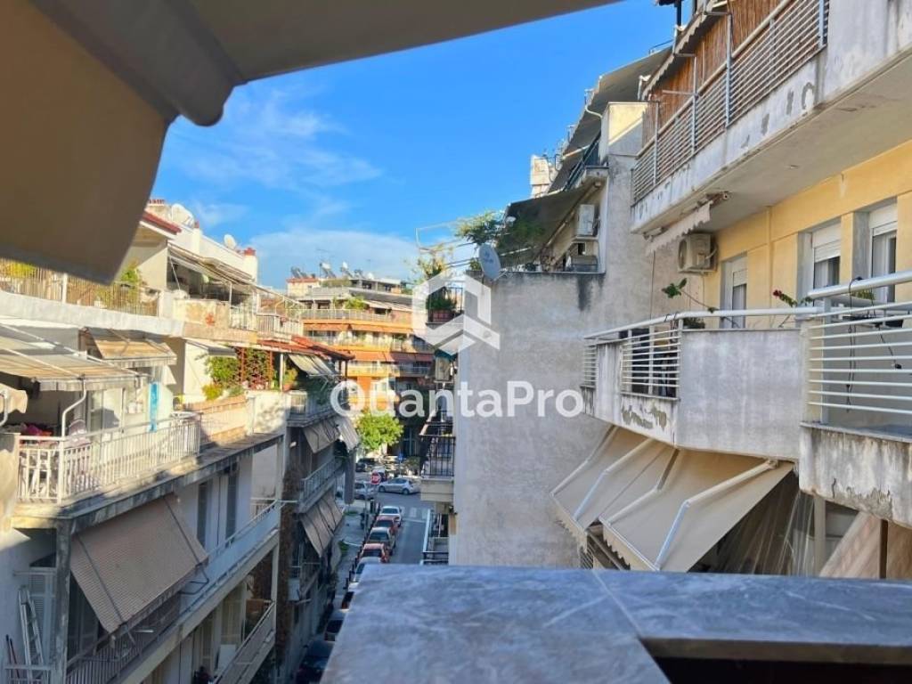 Θέα από μπαλκόνι