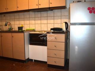 ΣΥΣΚΕΥΕΣ ΚΟΥΖΙΝΑΣ