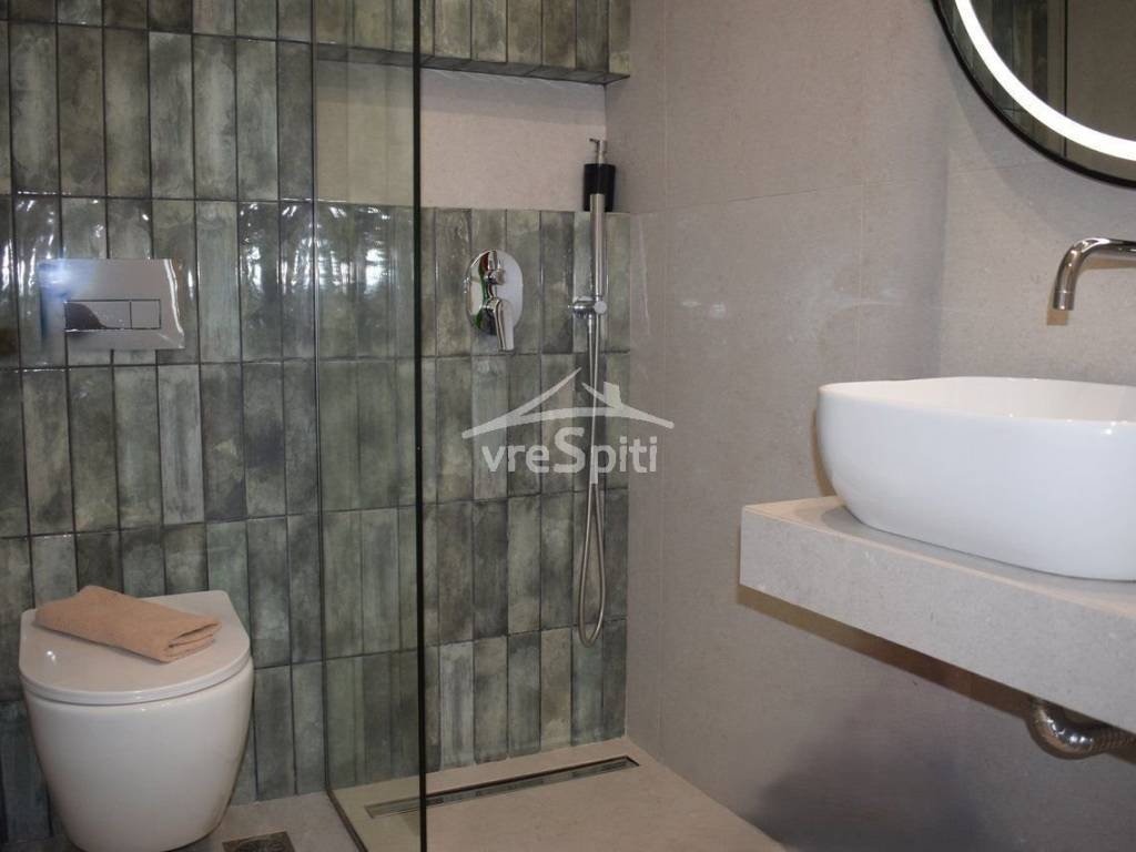 ΑΠΟΨΗ ΜΠΑΝΙΟΥ