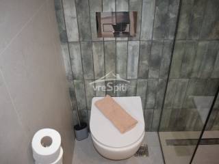 ΑΠΟΨΗ ΜΠΑΝΙΟΥ