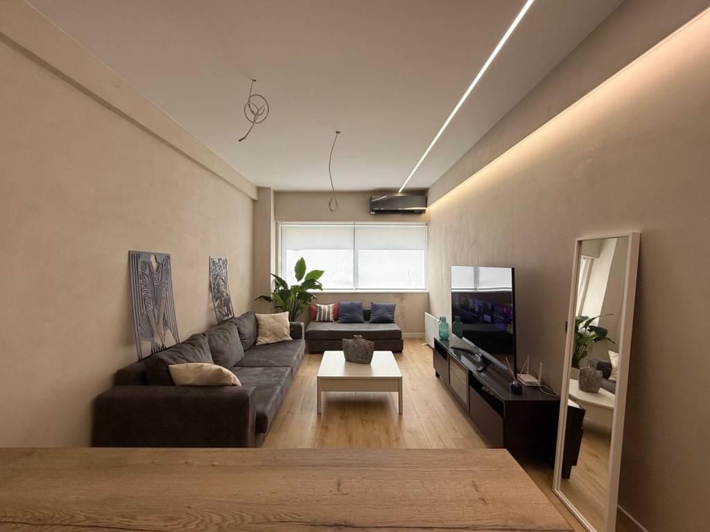 exarcheia_residential_apartment_for_sale
