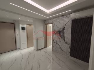 Σαλοκουζίνα