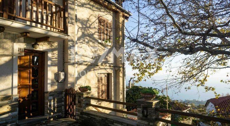 Θέα από μπαλκόνι