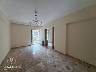 Forumland Real Estate, Σαλόνι