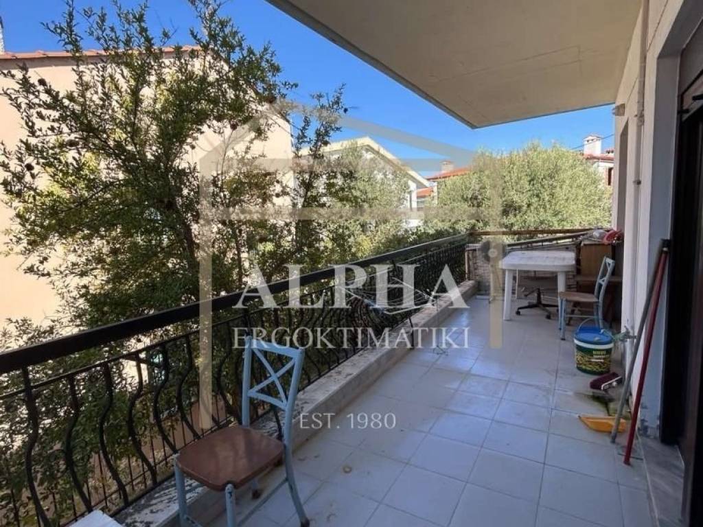 Θέα από μπαλκόνι