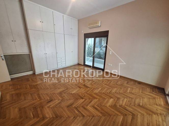 Master Δωμάτιο