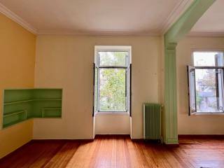 BIG LIVING ROOM 2nd floor