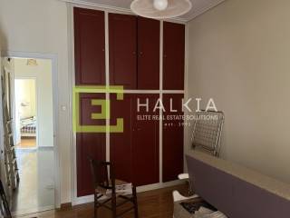 Ντουλάπα δεύτερου υπνοδωματίου