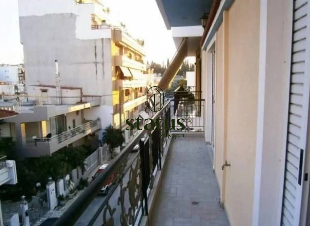 Θέα απο μπαλκόνι