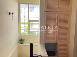 επάνω όροφος