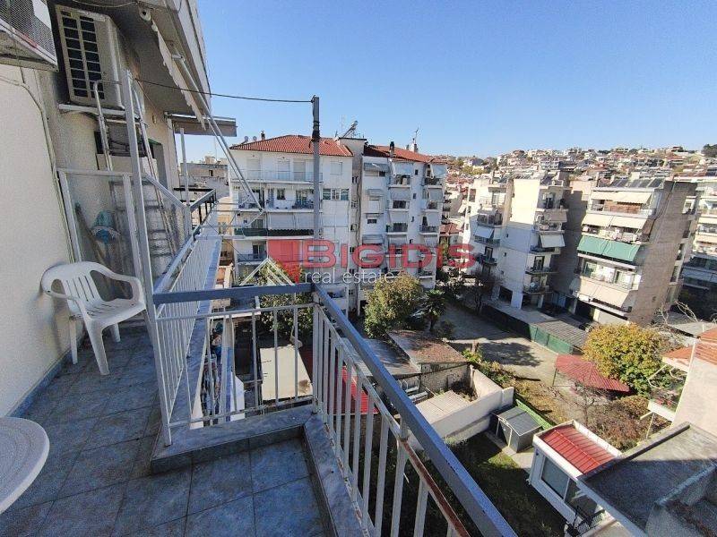 Θέα από μπαλκόνι