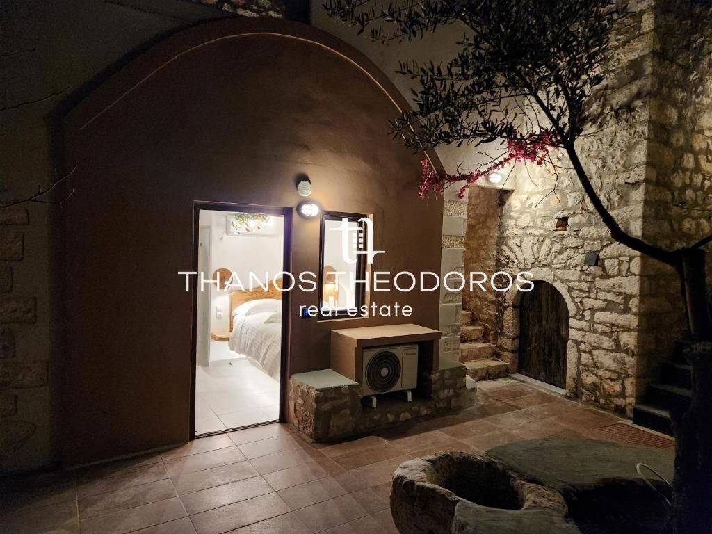 Εσωτερικοι χώροι