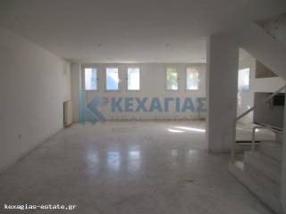 ΣΑΛΟΝΙ ΗΜΙΥΠΟΓΕΙΟΥ