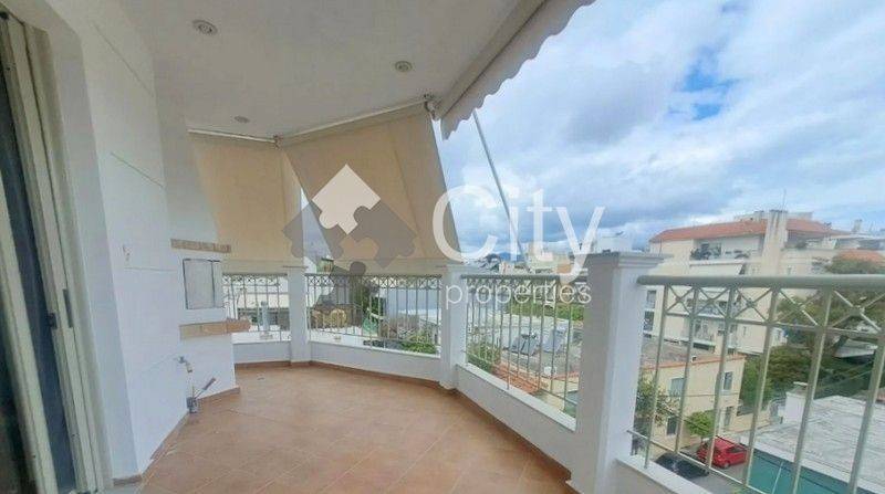 Θέα από μπαλκόνι,Μπαλκόνι