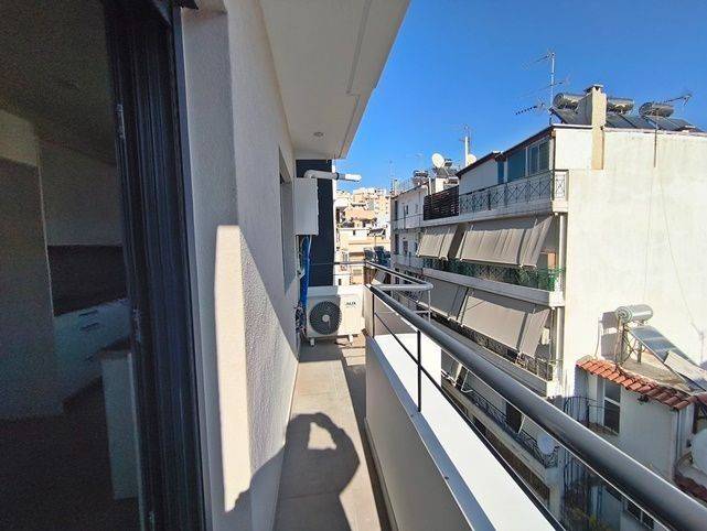 ΠΙΣΩ ΜΠΑΛΚΟΝΙ