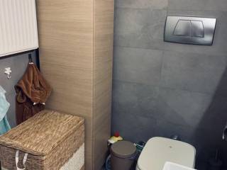 μπανιο σε διαμέρισμα με θέα, Αμπελόκηποι 01