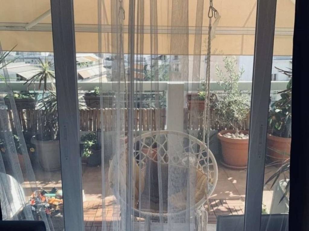 ματιά στην βεράντα σε διαμέρισμα με θέα, Αμπελόκηπ