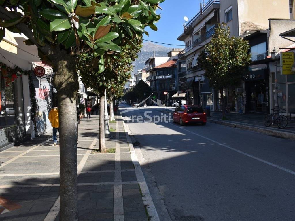 ΑΠΟΨΗ ΚΑΤΑΣΤΗΜΑΤΟΣ