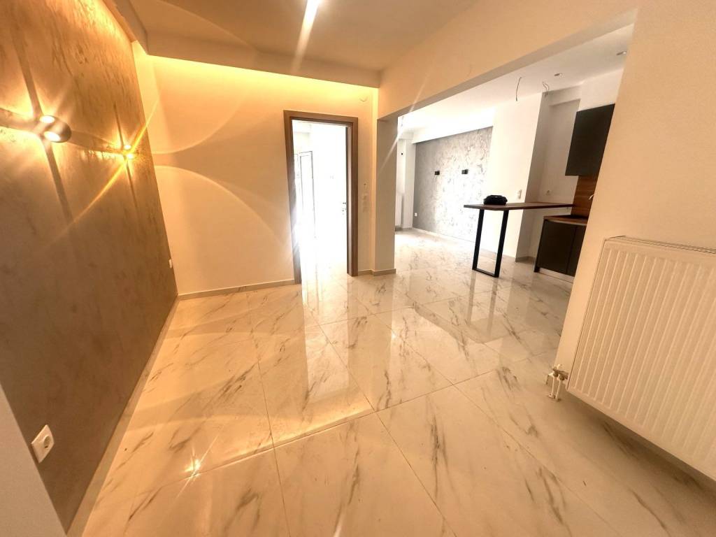 ΣΑΛΟΚΟΥΖΙΝΑ