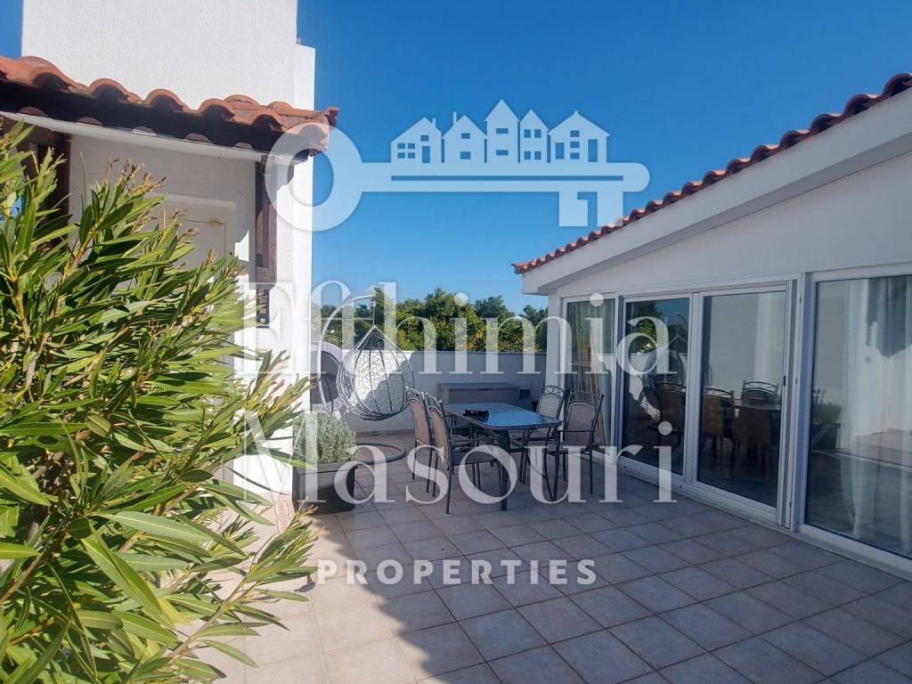 Εξωτερικοι χώροι