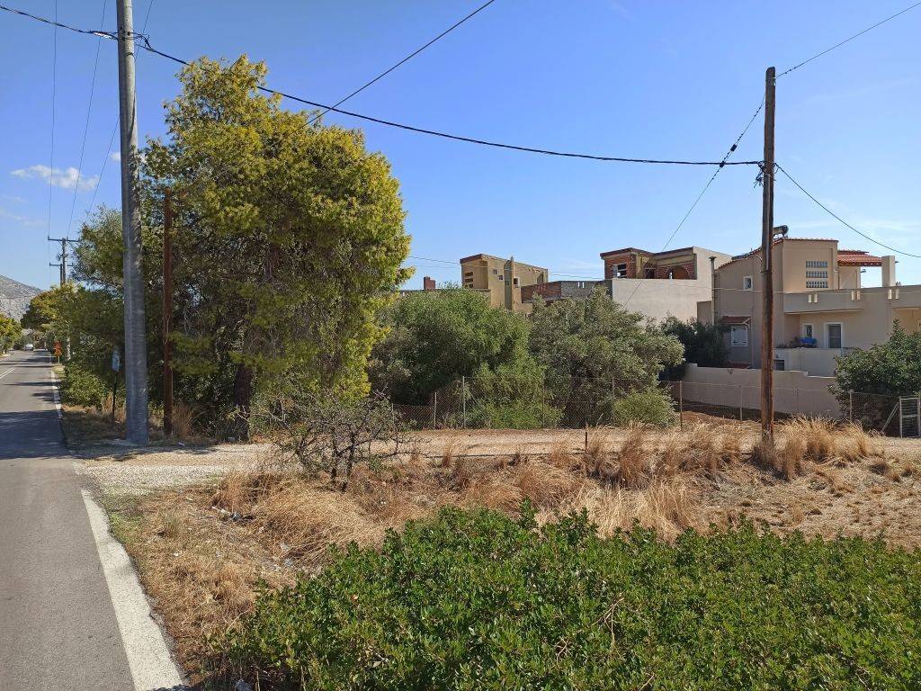 TO OIKOPEDO EMBADOY546 t .m.