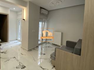 Καμάρα, Στούντιο, 30 τ.μ.