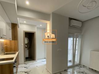 Καμάρα, Στούντιο, 30 τ.μ.