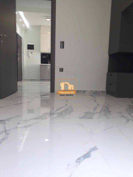 Γαλλικό Ινστιτούτο, Γκαρσονιέρα, 35 τ.μ.