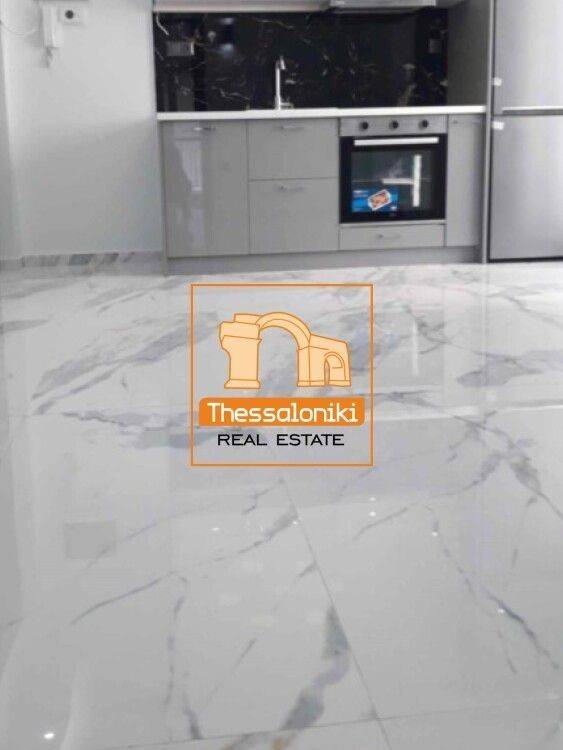 Γαλλικό Ινστιτούτο, Γκαρσονιέρα, 35 τ.μ.