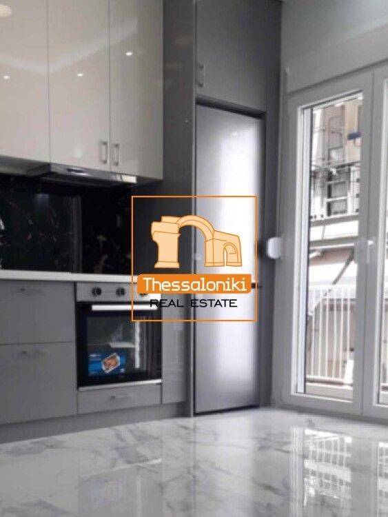 Γαλλικό Ινστιτούτο, Γκαρσονιέρα, 35 τ.μ.