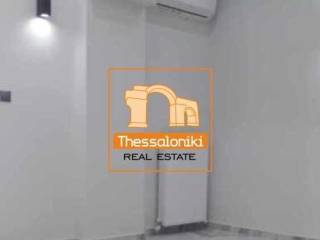 Γαλλικό Ινστιτούτο, Γκαρσονιέρα, 35 τ.μ.