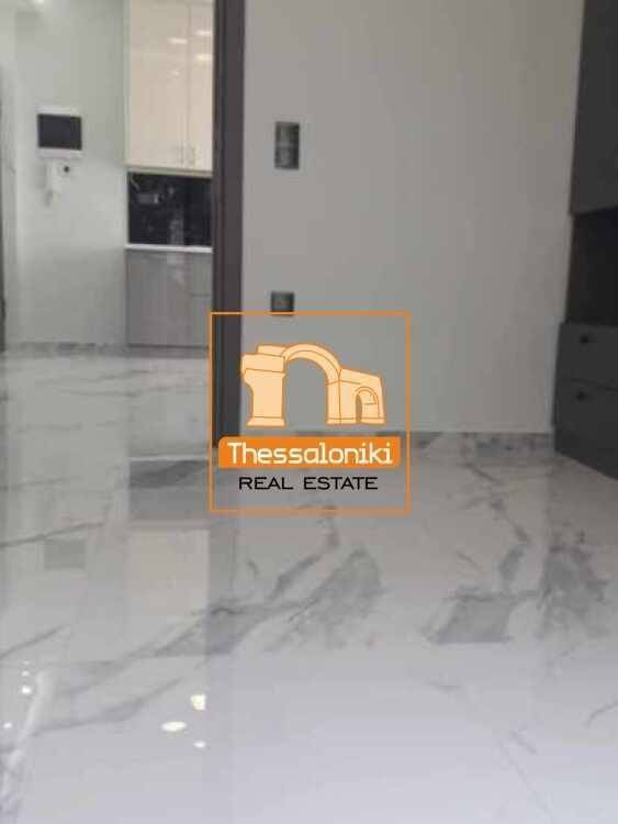 Γαλλικό Ινστιτούτο, Γκαρσονιέρα, 35 τ.μ.