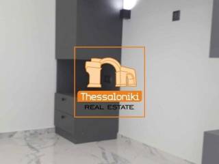 Γαλλικό Ινστιτούτο, Γκαρσονιέρα, 35 τ.μ.