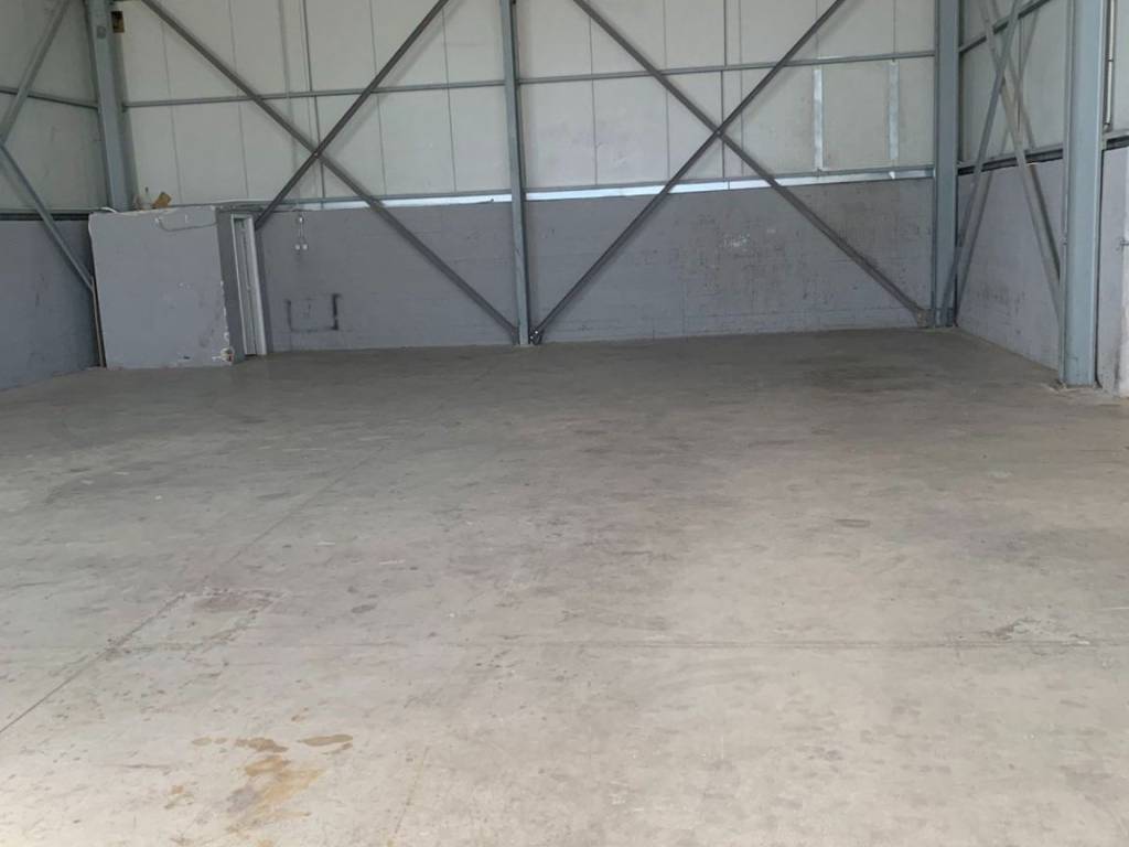 ΤΜΗΜΑ ΑΠΟ ΤΟ ΕΣΩΤΕΡΙΚΟ ΤΩΝ ΑΠΟΘΗΚΩΝ