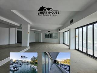 Ημιόροφος με μεγάλο χώρο