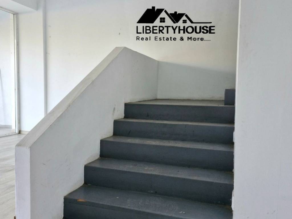 Εσωτερική σκάλα