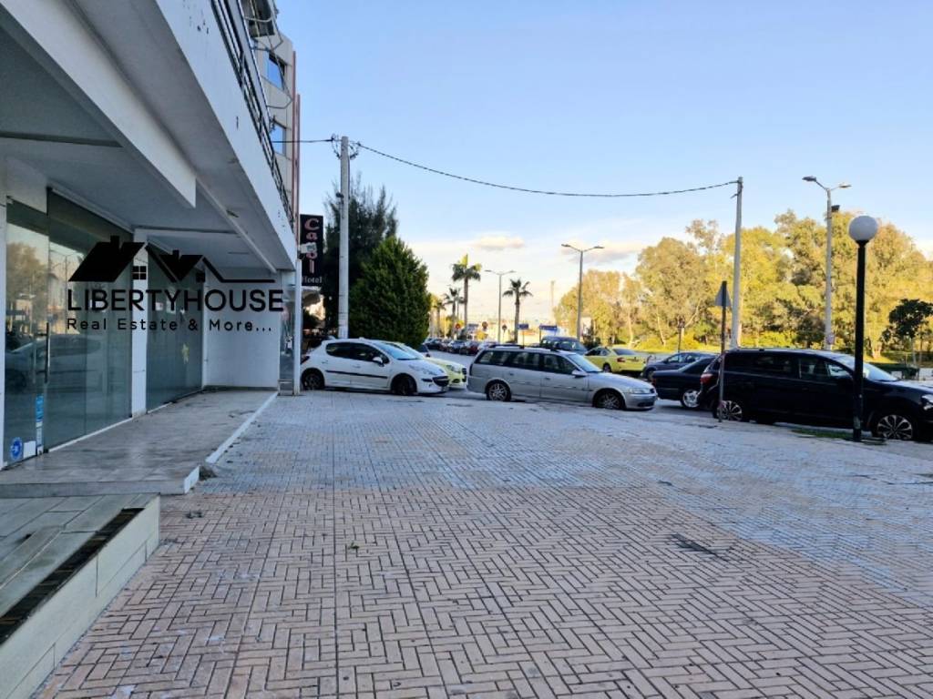 Είσοδος κτιρίου