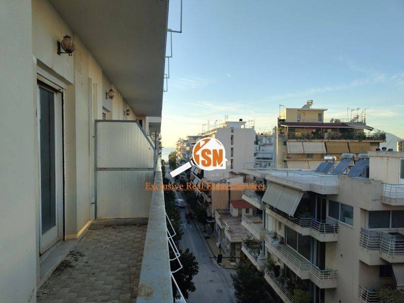 Θέα από μπαλκόνι