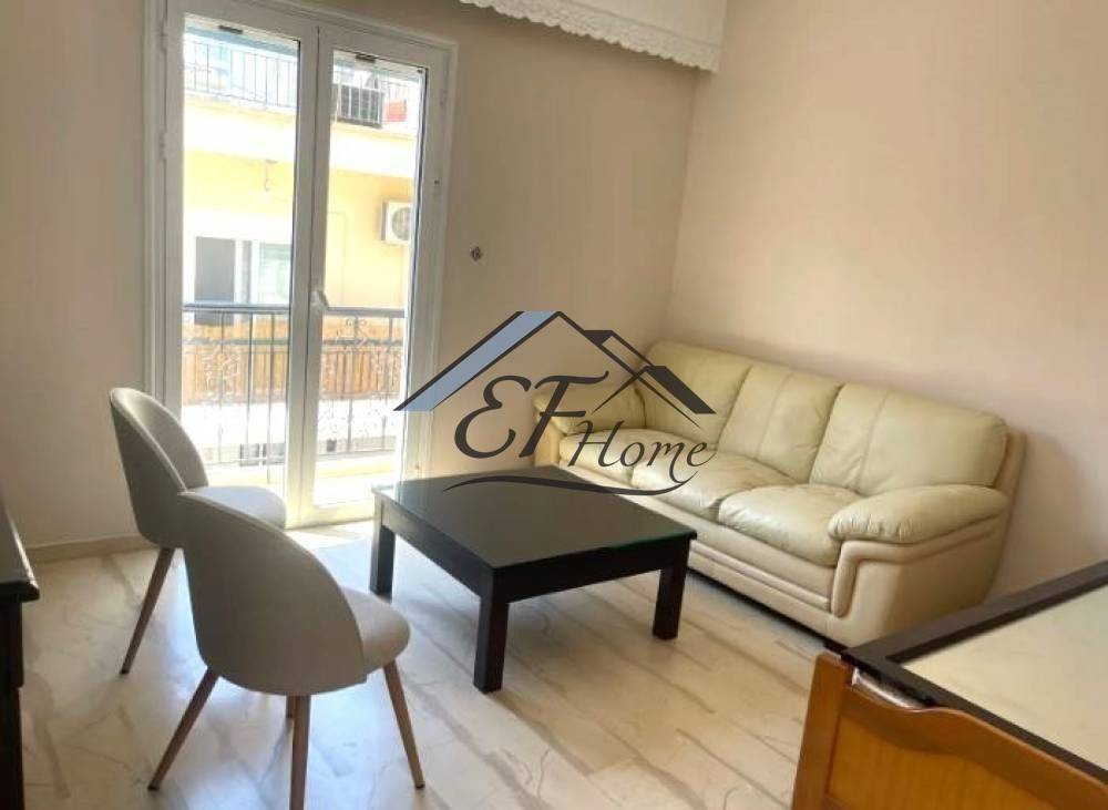 Ενιαίος χώρος υπνοδωμάτιο-σαλόνι