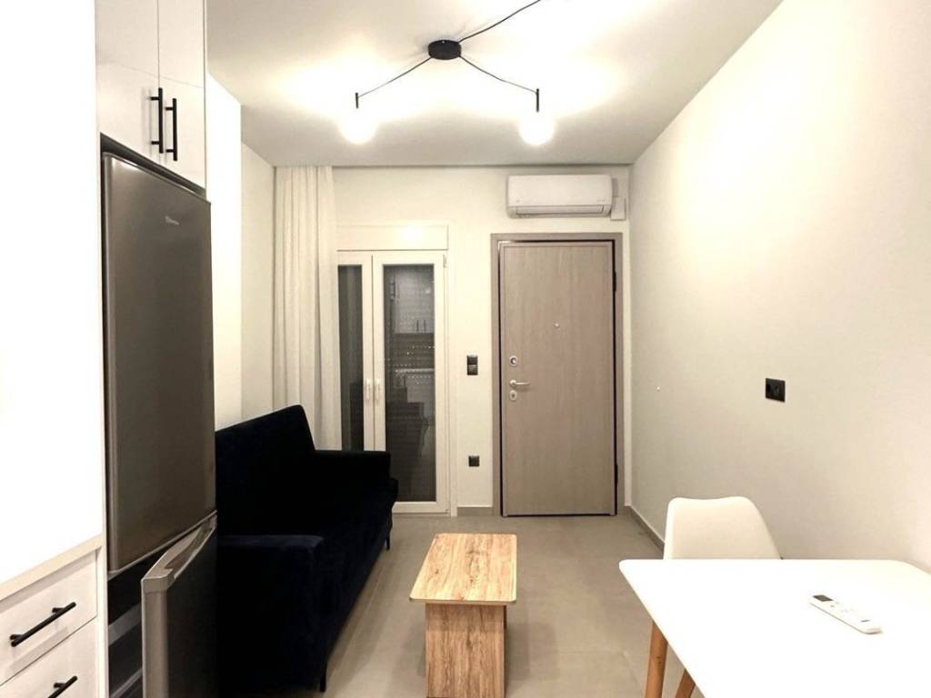 ΣΑΛΟΚΟΥΖΙΝΑ