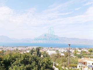 Θέα απο μπαλκόνι