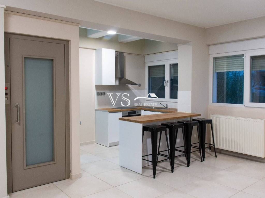 Σαλοκουζίνα