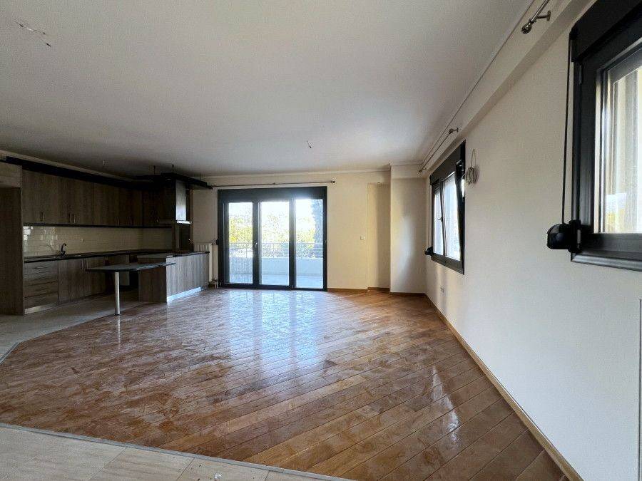 Καθιστικό και κουζίνα.