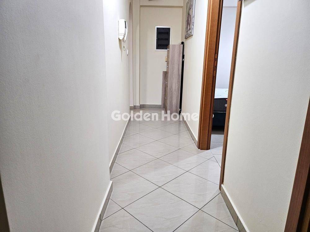 Χολ - Διάδρομος