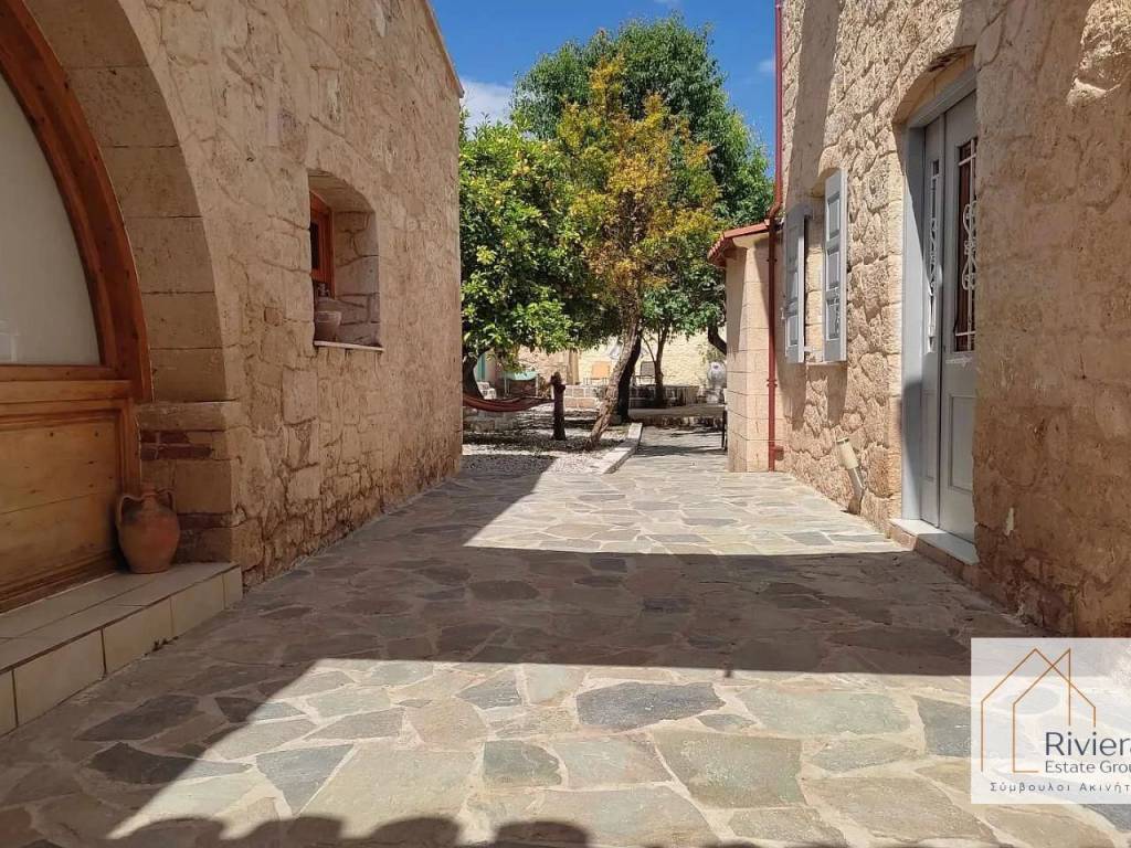 Εσωτερικοι χώροι