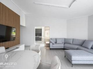 Forumland Real Estate, Καθιστικό