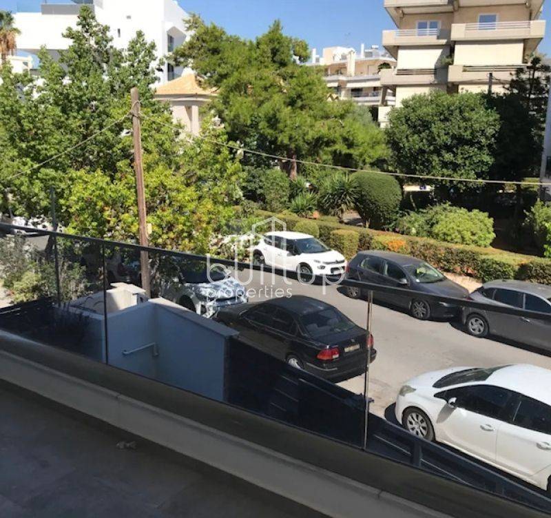 Θέα από μπαλκόνι