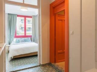 Forumland Real Estate, Χωλ