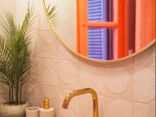 Forumland Real Estate, Μπάνιο