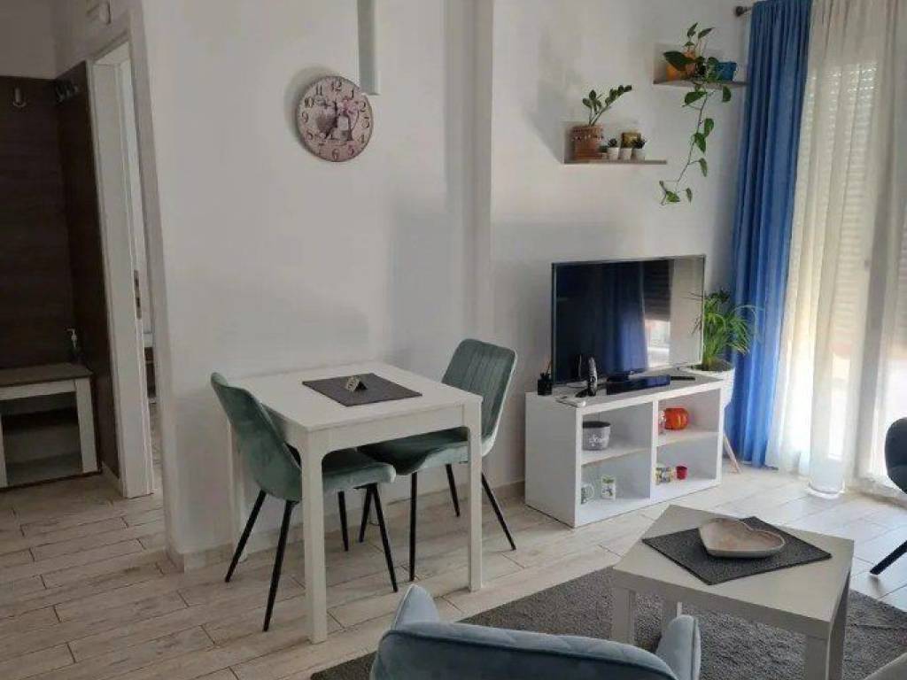 Forumland Real Estate, Σαλοκουζίνα